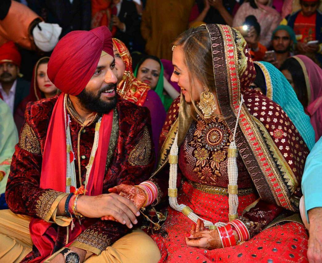 Hazel Keech - Yuvraj Singh
