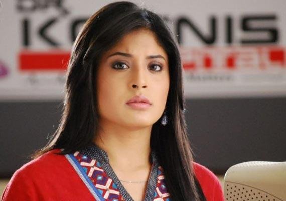 Kritika Kamara2Kritika Kamra first marriage